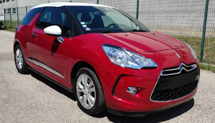 Photographie d'un véhicule après un detailing extérieur medium chez Cars in Style